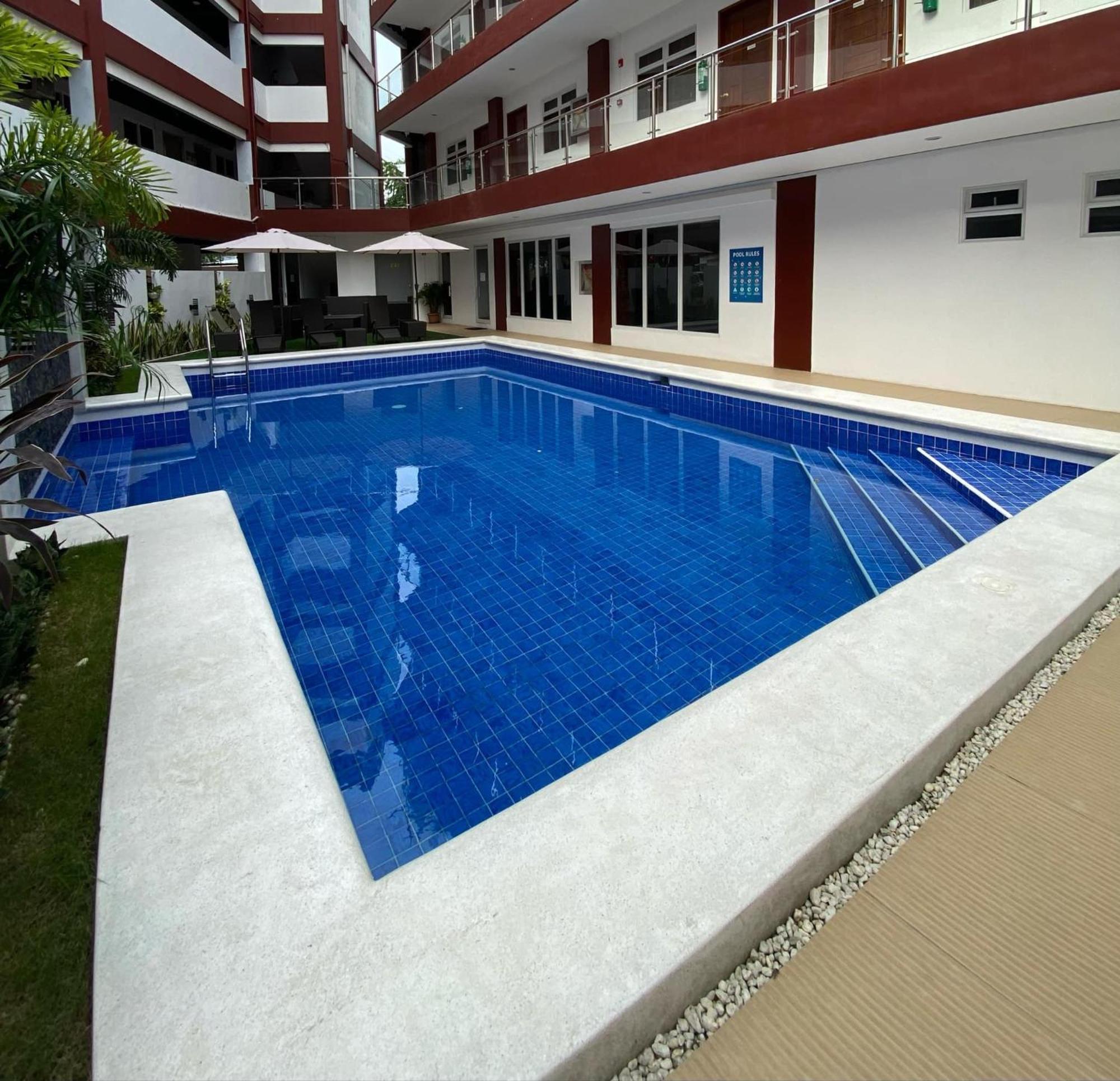 Sebastien Hotel Lapu-Lapu City Dış mekan fotoğraf