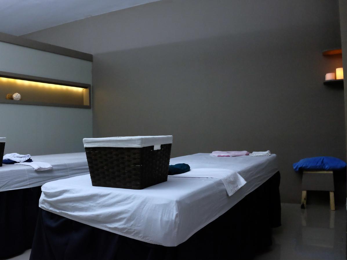 Sebastien Hotel Lapu-Lapu City Dış mekan fotoğraf
